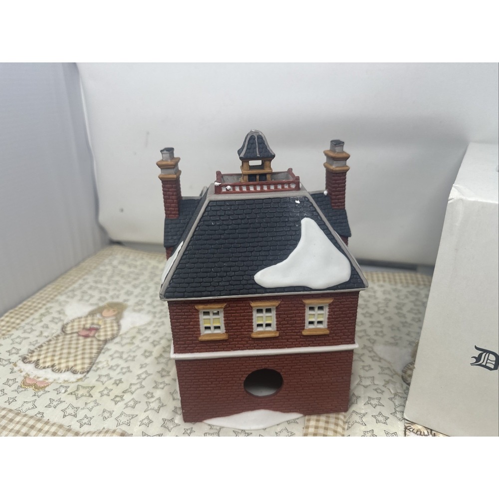 Dept 56 Dicken's Village Series Boarding And Lodging School House 1993 Retired - Picture 5 of 8